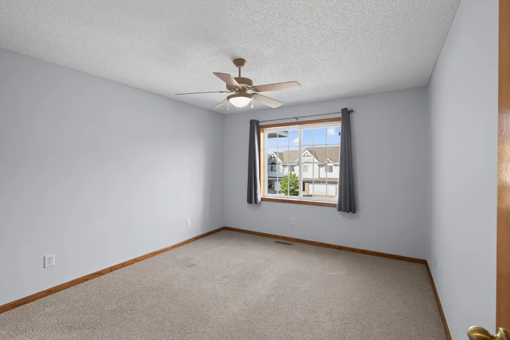 14885 Sumter Avenue Savage, MN 55378