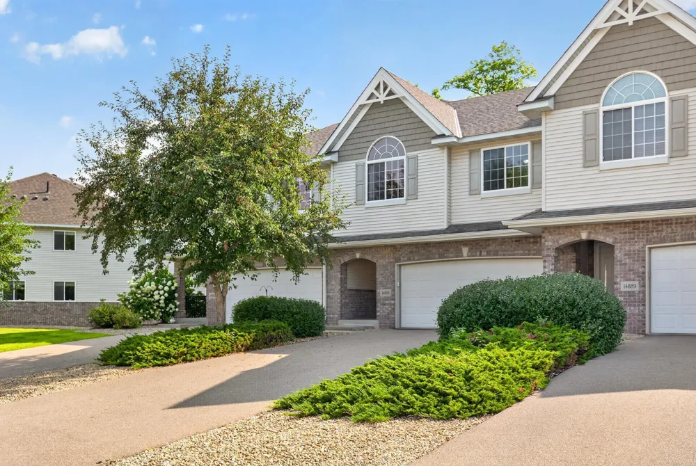 14885 Sumter Avenue Savage, MN 55378
