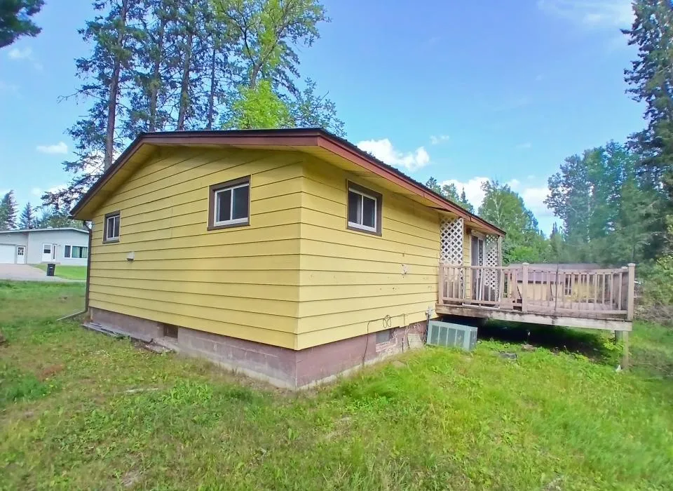 318 2nd Avenue NW Cook, MN 55723