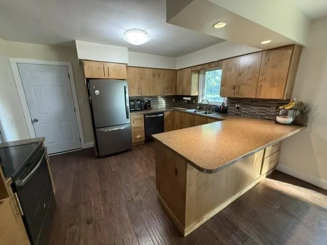 857 3rd Street Wahpeton, ND 58075