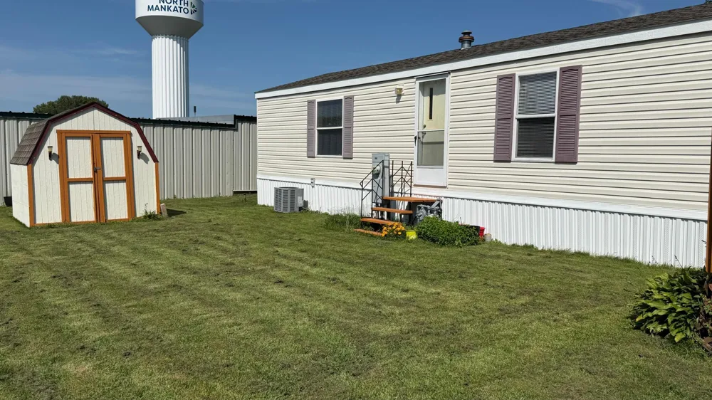 2062 Morgan Way North Mankato, MN 56003