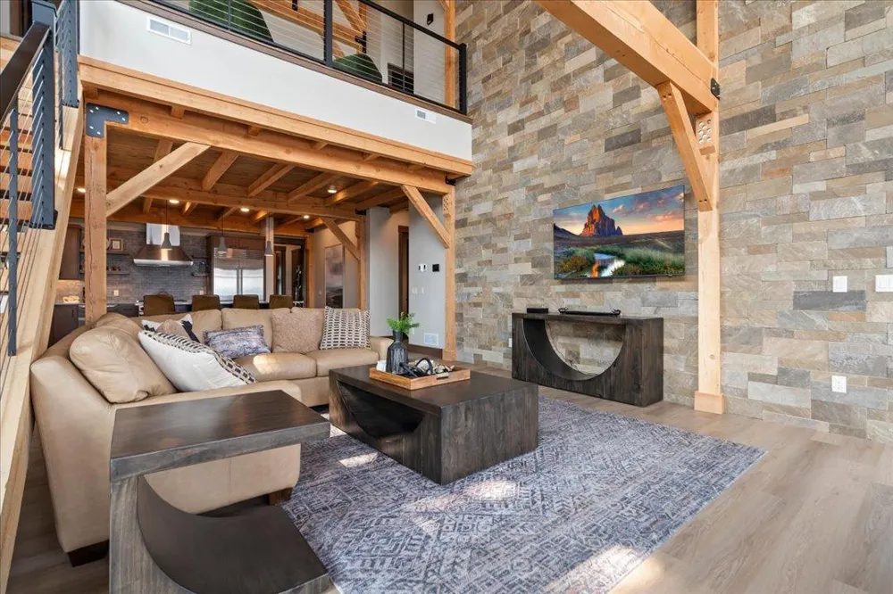 Cragun's Hillside #705 6 Bdrm Cronobles Court East Gull Lake, MN 56401