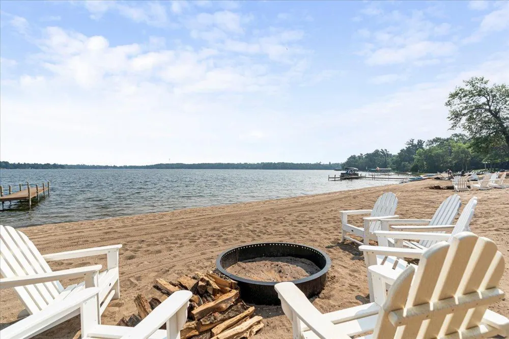 Cragun's Hillside #705 6 Bdrm Cronobles Court East Gull Lake, MN 56401
