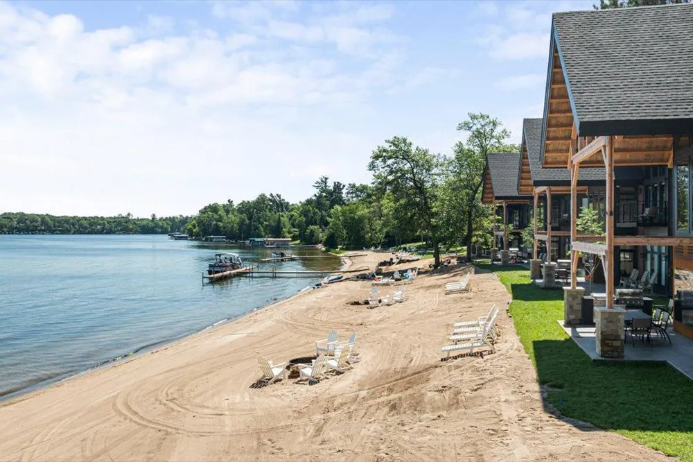Cragun's Hillside #705 6 Bdrm Cronobles Court East Gull Lake, MN 56401