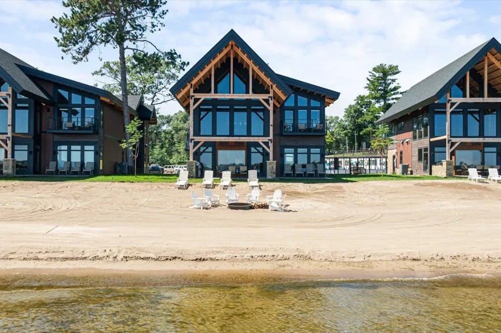 Cragun's Hillside #705 6 Bdrm Cronobles Court East Gull Lake, MN 56401