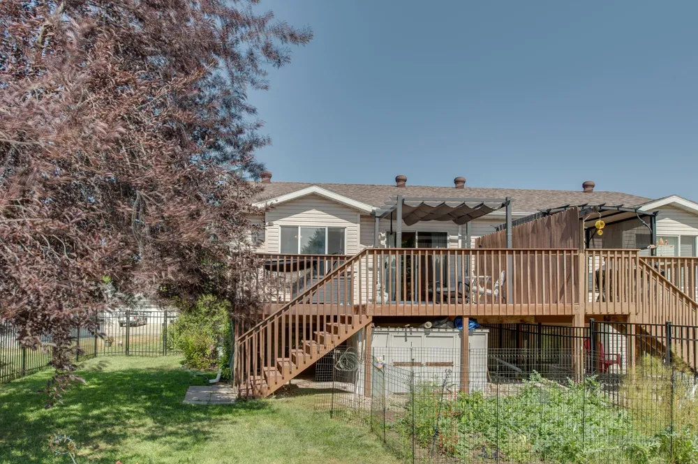1427 Suntree Drive West Fargo, ND 58078