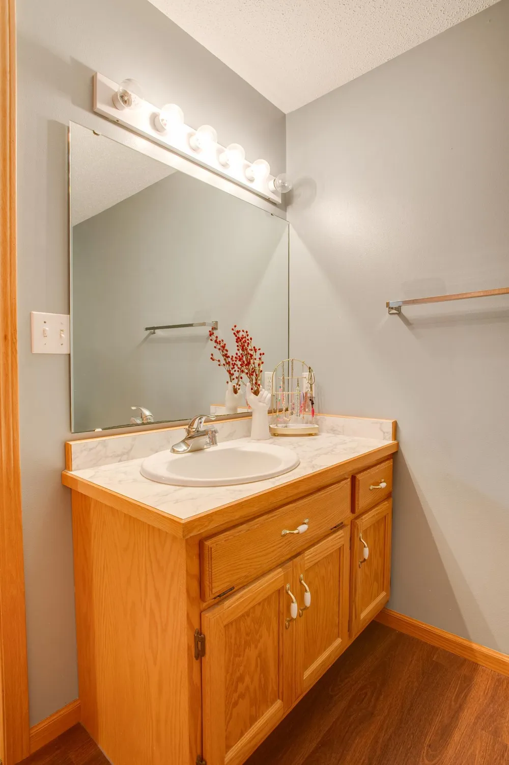 1427 Suntree Drive West Fargo, ND 58078