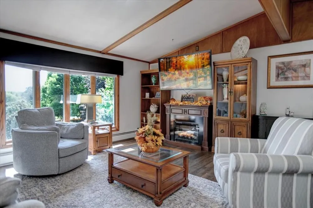 N4438 County Road Y Menomonie, WI 54751