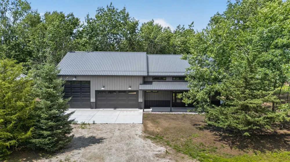 67466 152nd Avenue Wabasha, MN 55981