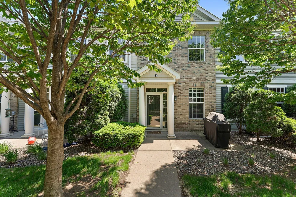 1610 Woodlynn Avenue #3 Maplewood, MN 55109