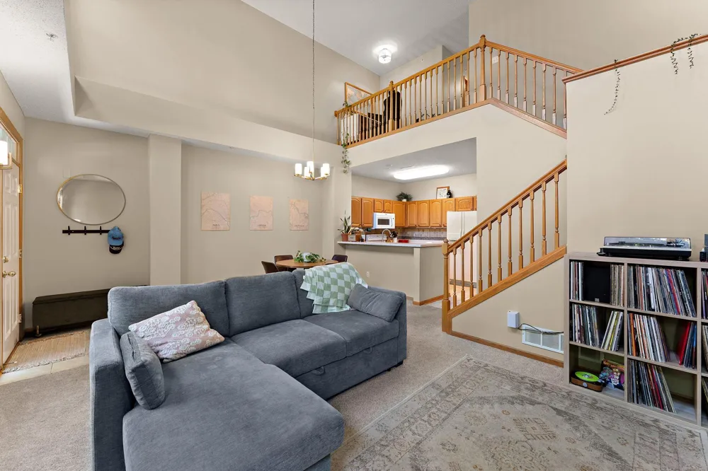 1610 Woodlynn Avenue #3 Maplewood, MN 55109