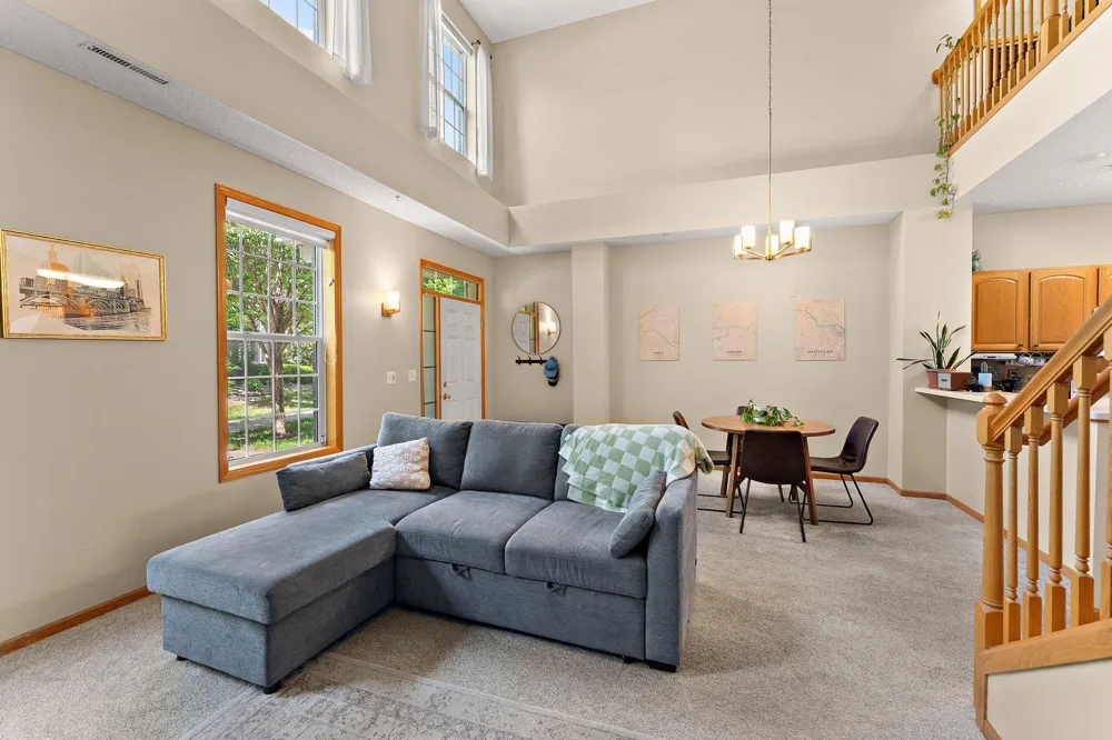 1610 Woodlynn Avenue #3 Maplewood, MN 55109