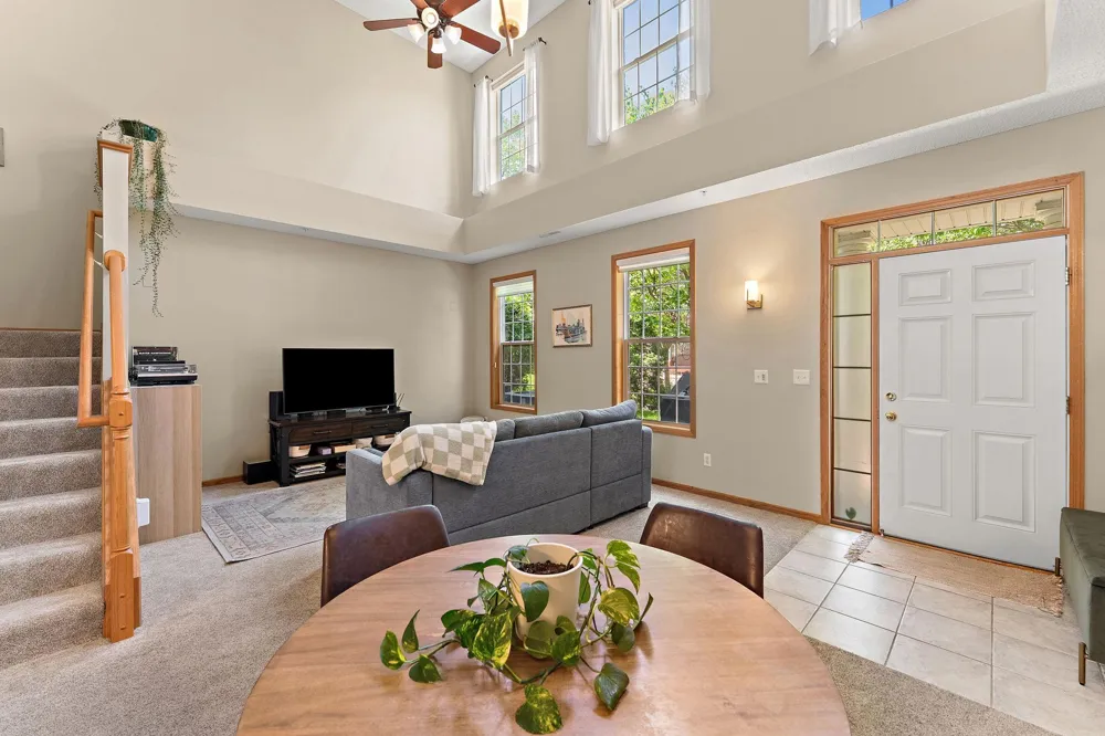 1610 Woodlynn Avenue #3 Maplewood, MN 55109