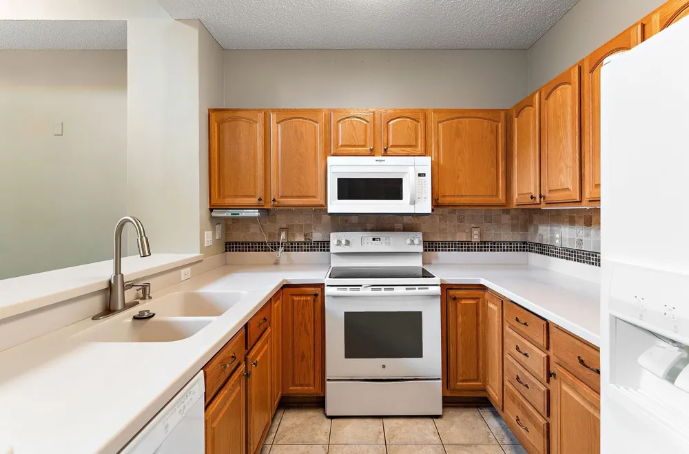 1610 Woodlynn Avenue #3 Maplewood, MN 55109