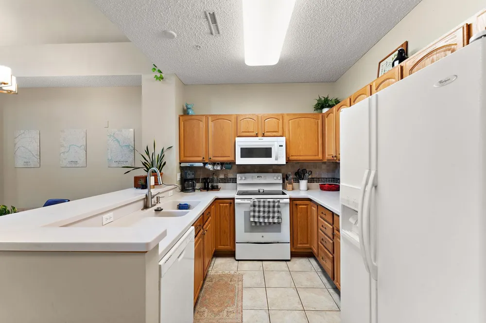 1610 Woodlynn Avenue #3 Maplewood, MN 55109