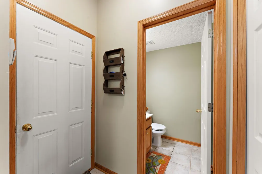 1610 Woodlynn Avenue #3 Maplewood, MN 55109