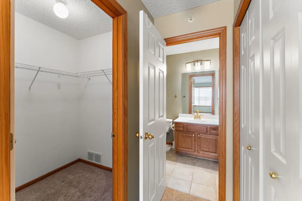1610 Woodlynn Avenue #3 Maplewood, MN 55109