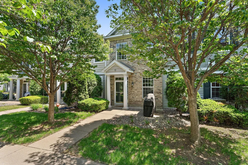 1610 Woodlynn Avenue #3 Maplewood, MN 55109