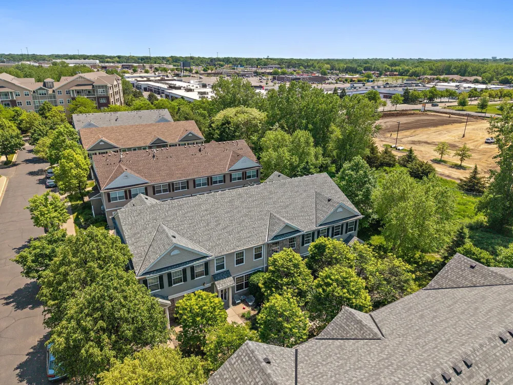 1610 Woodlynn Avenue #3 Maplewood, MN 55109