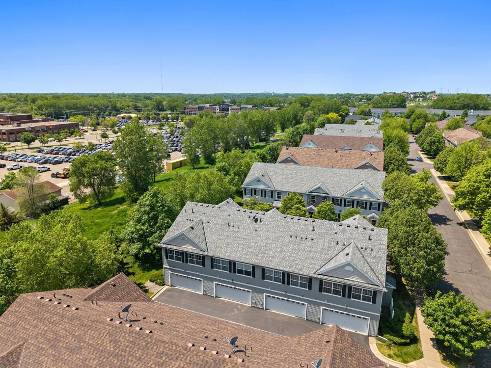 1610 Woodlynn Avenue #3 Maplewood, MN 55109