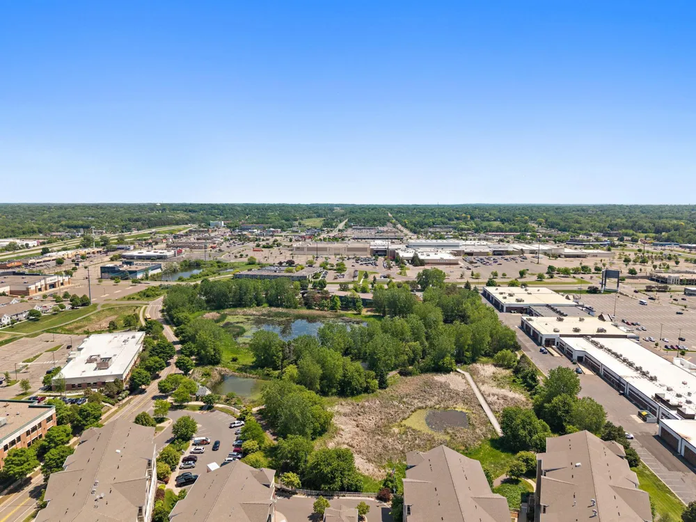 1610 Woodlynn Avenue #3 Maplewood, MN 55109