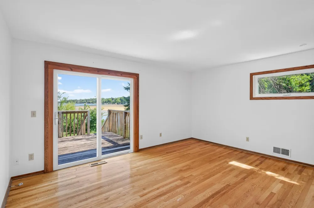 7 Lakeview Terrace Boulevard Waconia, MN 55387