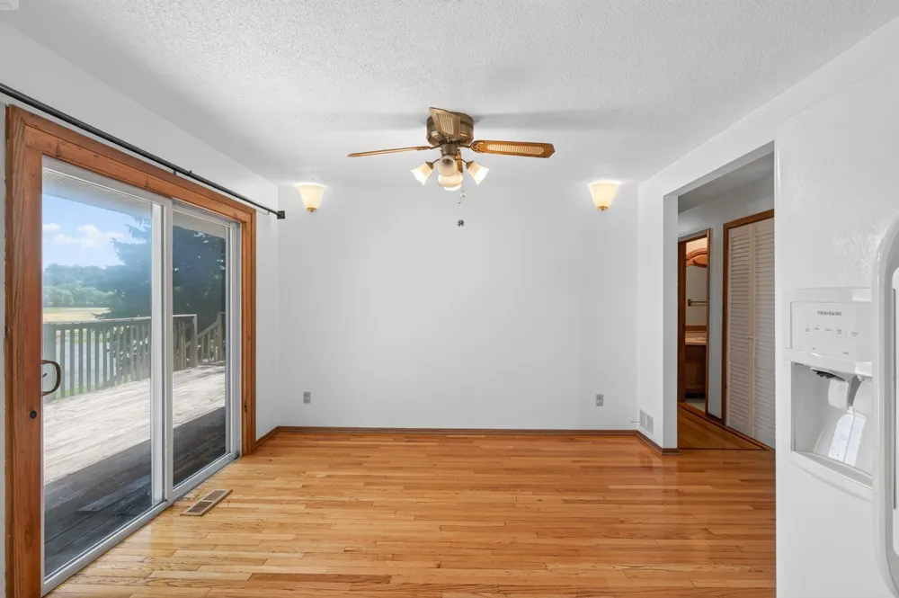 7 Lakeview Terrace Boulevard Waconia, MN 55387