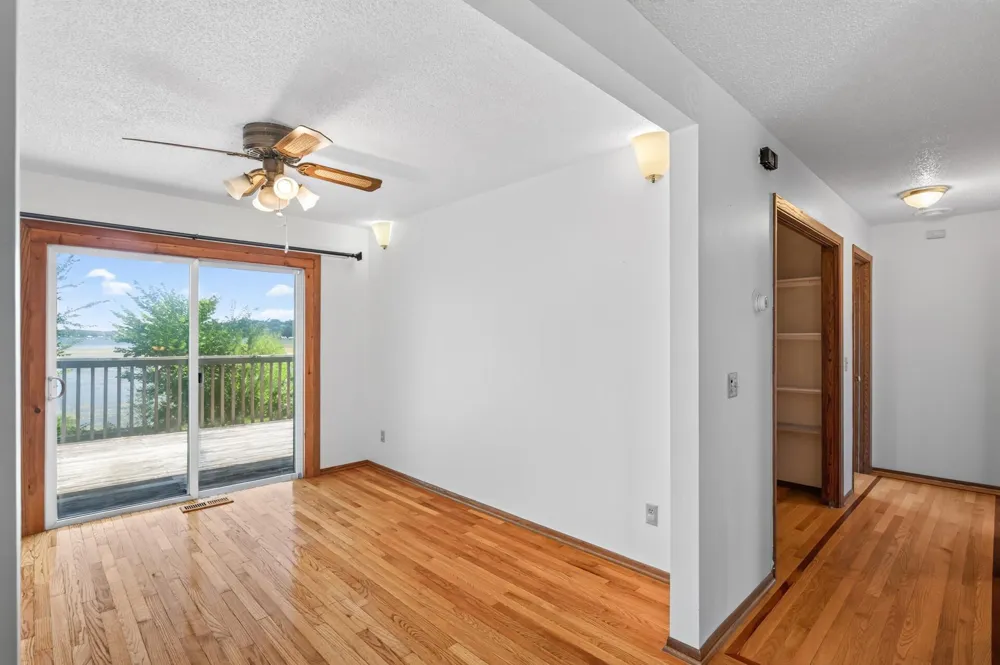 7 Lakeview Terrace Boulevard Waconia, MN 55387