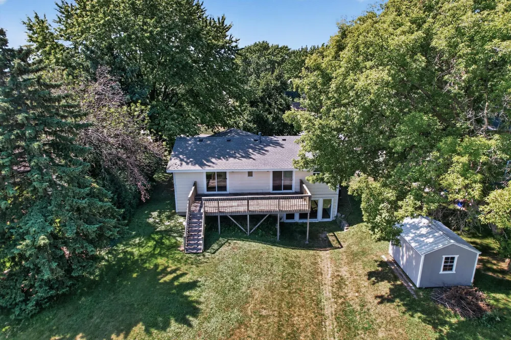 7 Lakeview Terrace Boulevard Waconia, MN 55387
