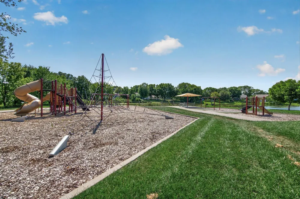 7 Lakeview Terrace Boulevard Waconia, MN 55387