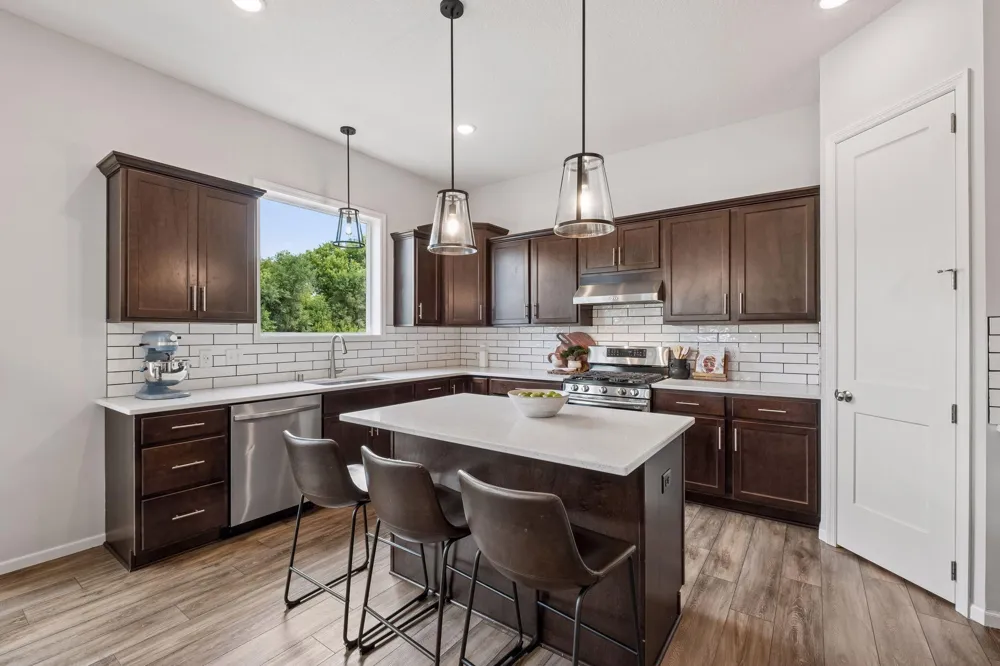 13938 Ashford Path Rosemount, MN 55068