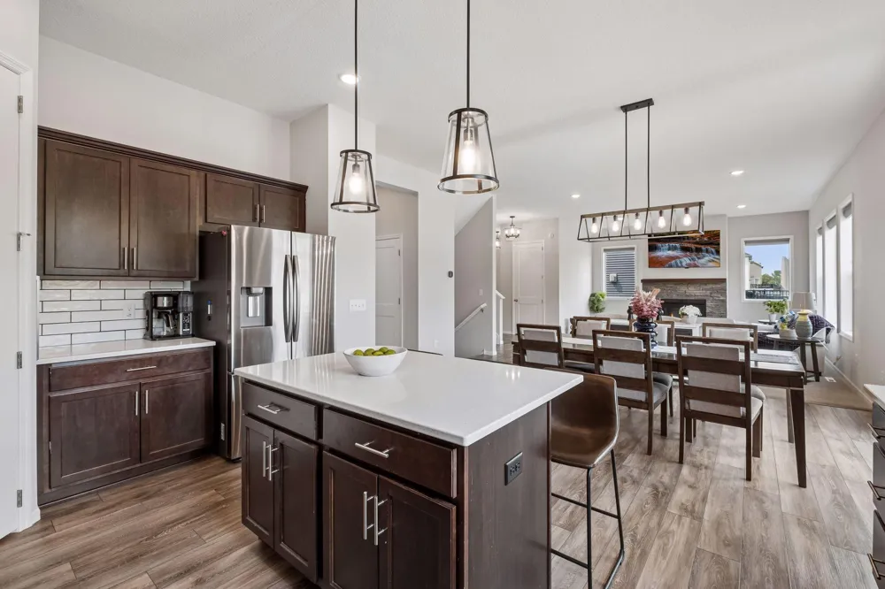 13938 Ashford Path Rosemount, MN 55068