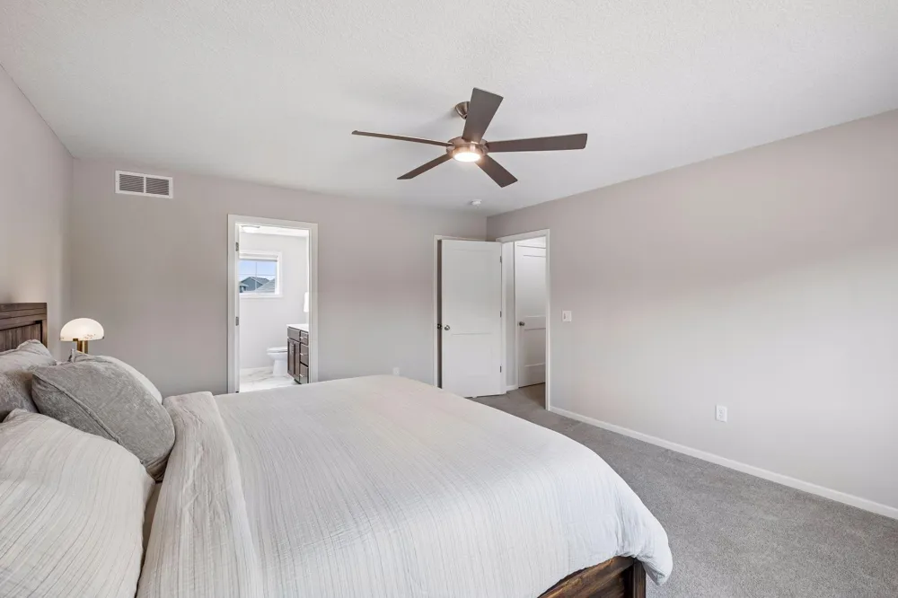 13938 Ashford Path Rosemount, MN 55068