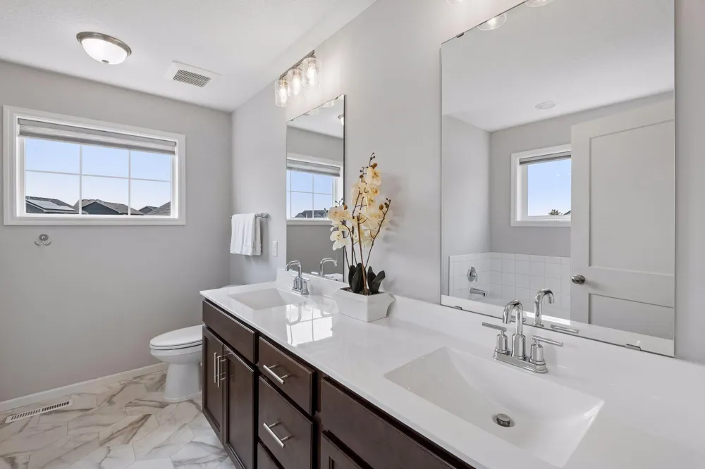 13938 Ashford Path Rosemount, MN 55068