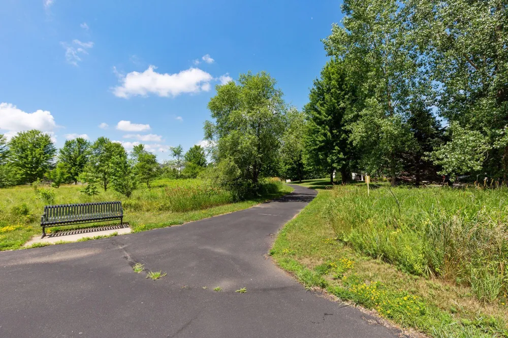 13938 Ashford Path Rosemount, MN 55068