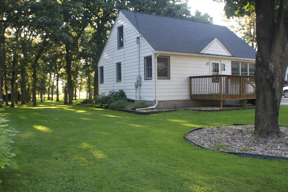 202 4th Street NW Rose Creek, MN 55970