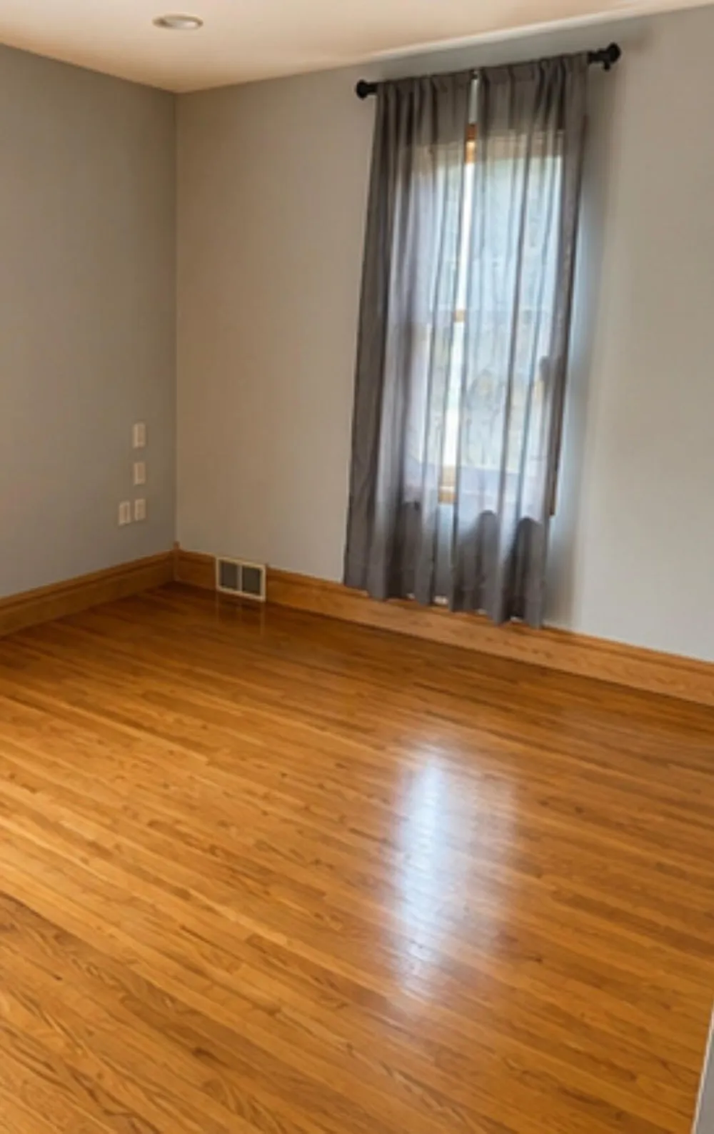 5366 Saint Stephens Street Mounds View, MN 55112