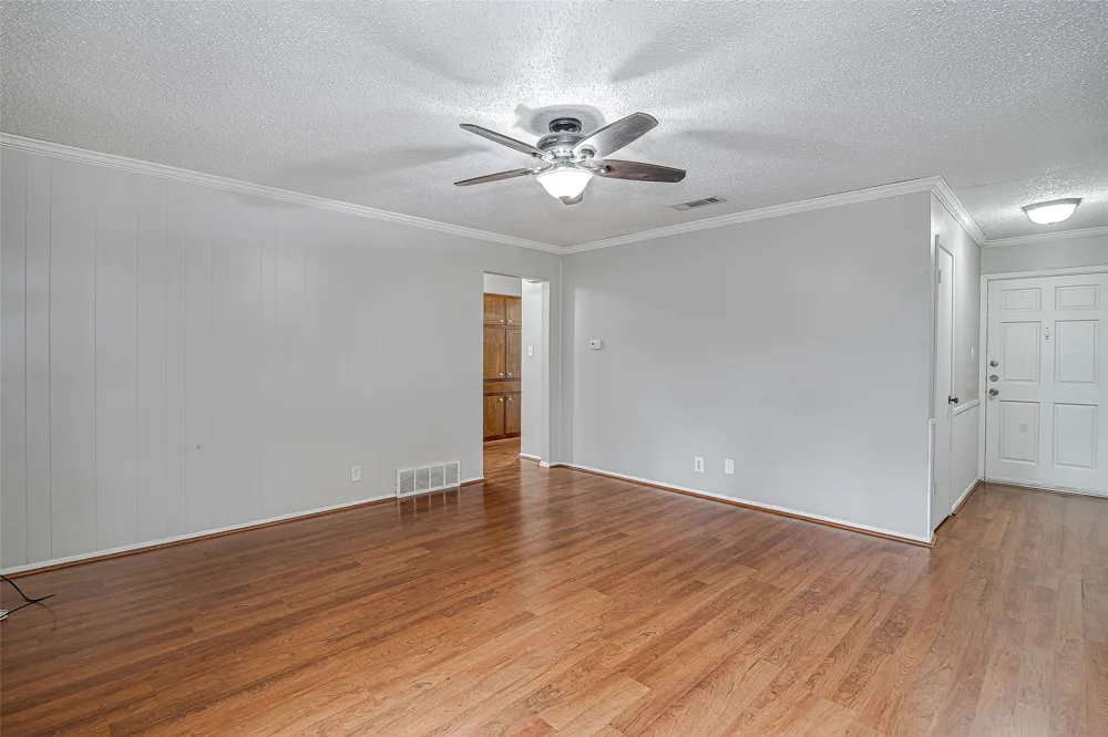 648 Sue Ann Lane Burleson, TX 76028