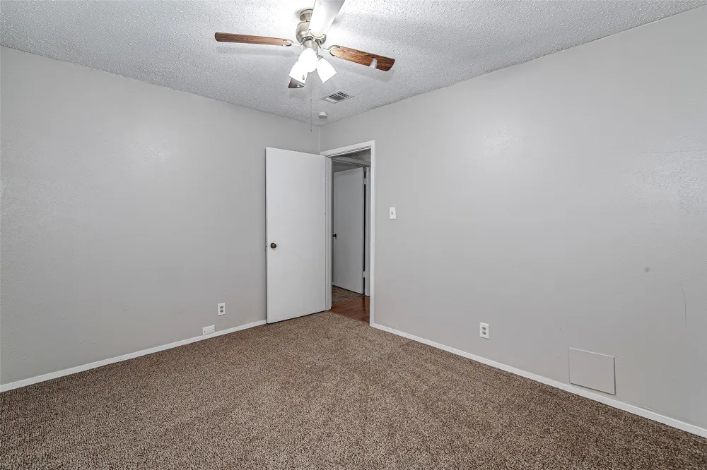 648 Sue Ann Lane Burleson, TX 76028