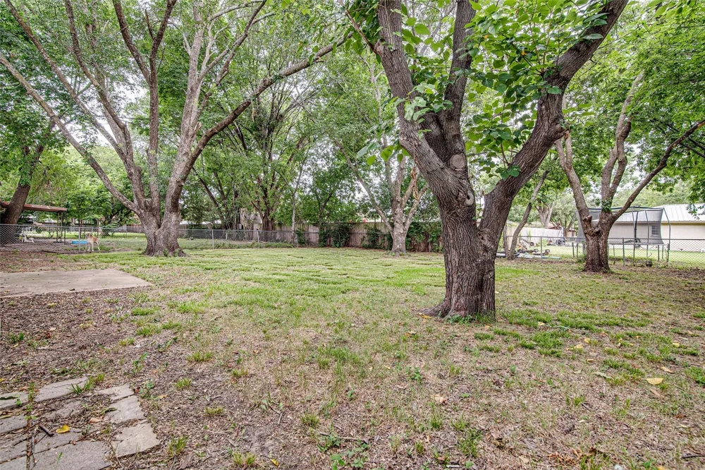 648 Sue Ann Lane Burleson, TX 76028