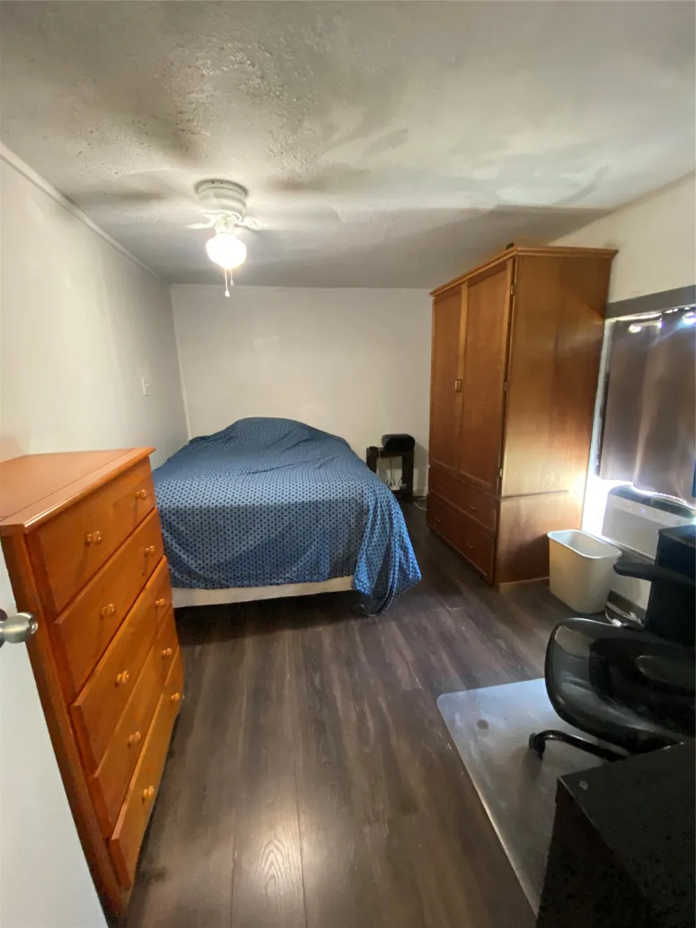 621 Birch Avenue Munday, TX 76371