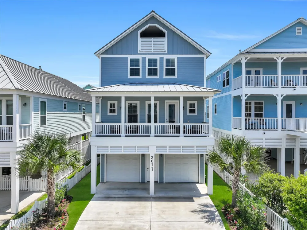 3811 Conch Galveston, TX 77554