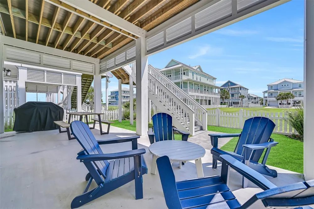 3811 Conch Galveston, TX 77554