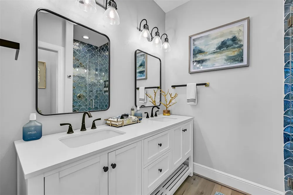 3811 Conch Galveston, TX 77554