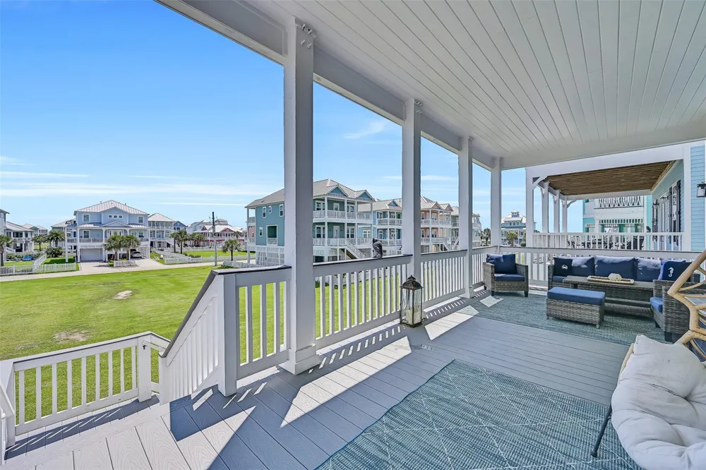 3811 Conch Galveston, TX 77554
