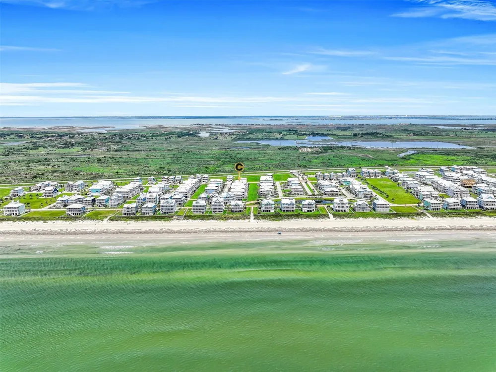 3811 Conch Galveston, TX 77554