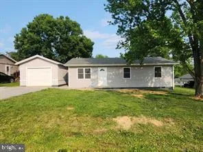 174 LARIAT DRIVE