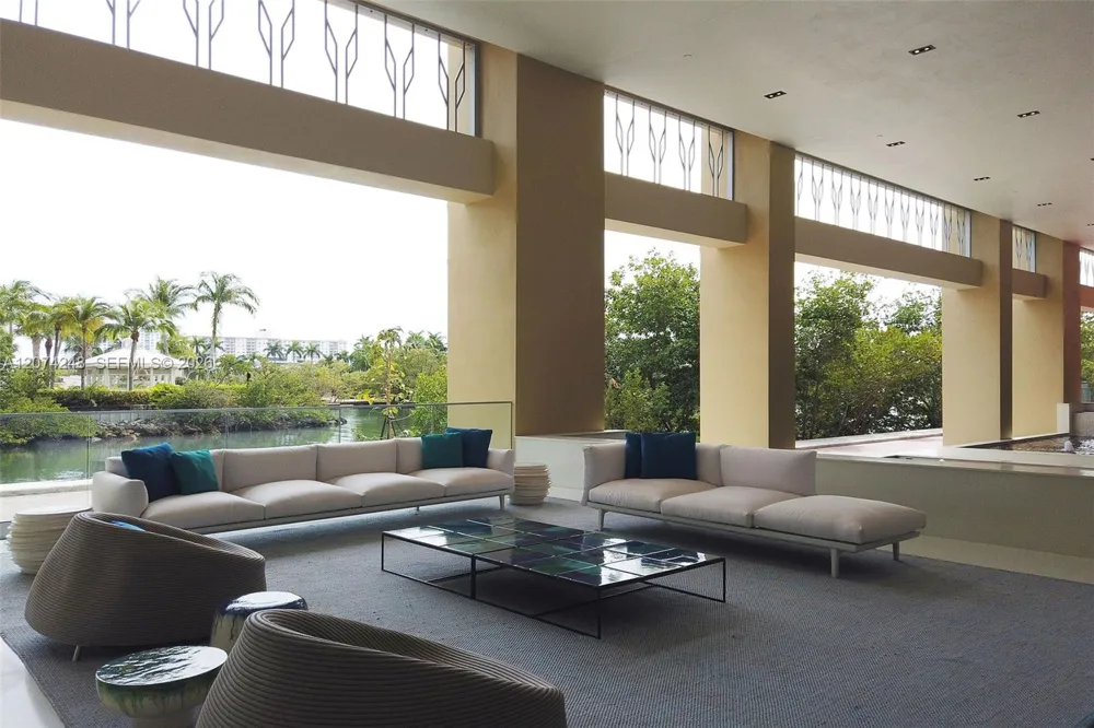 300 Sunny Isles Boulevard #2403 Sunny Isles Beach, FL 33160