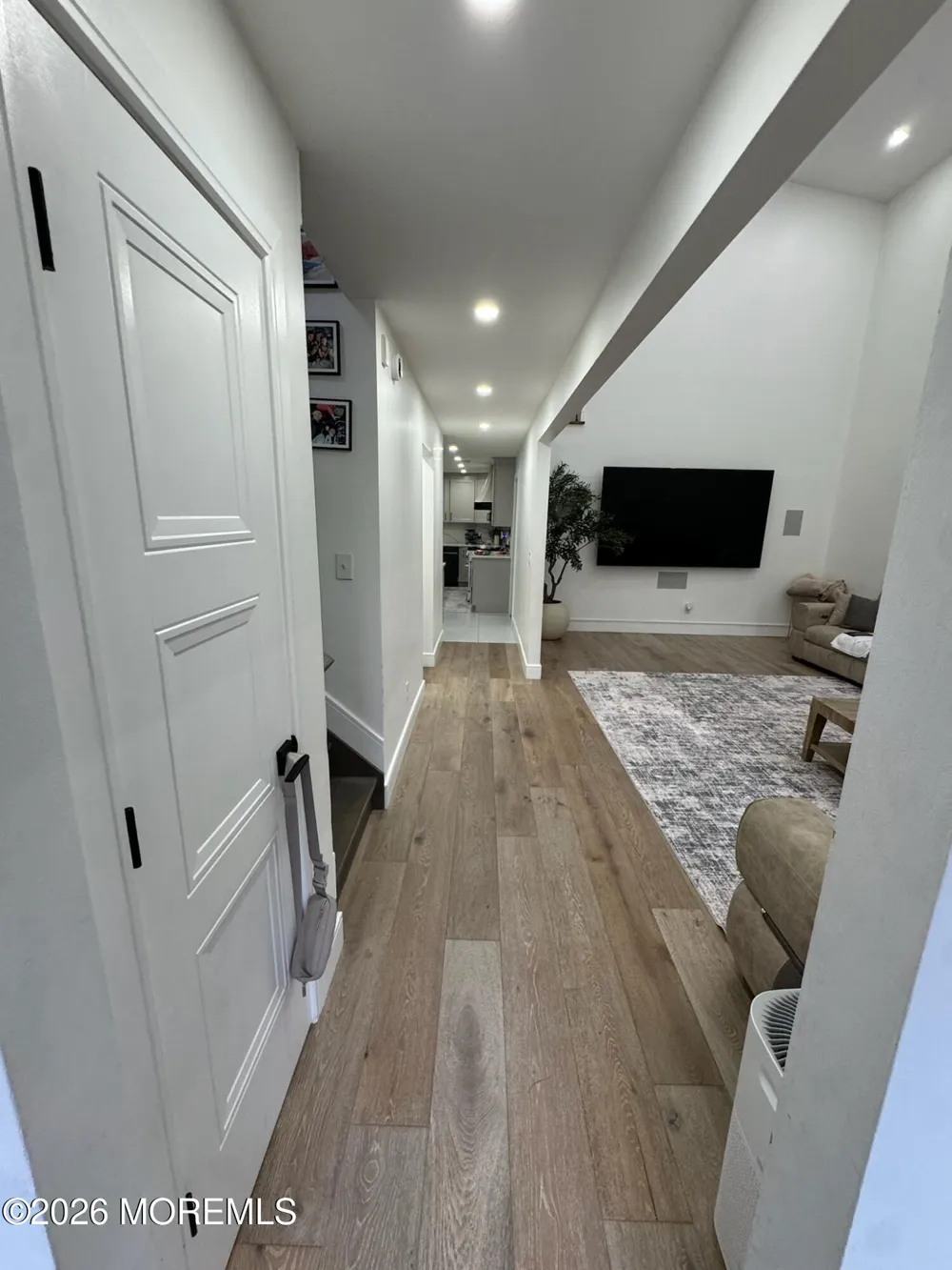 37 Gable Court Matawan, NJ 07747