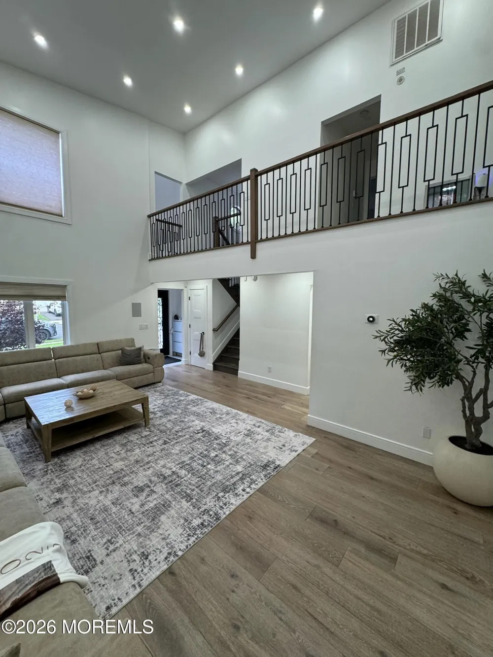 37 Gable Court Matawan, NJ 07747